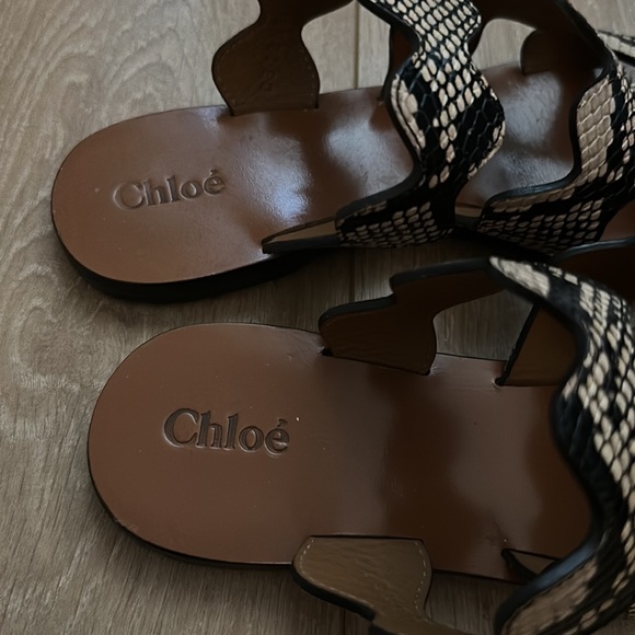 Chloe Two Tone Python Embossed Leather Lauren Strappy Flat Sandals - Picture 4 of 8